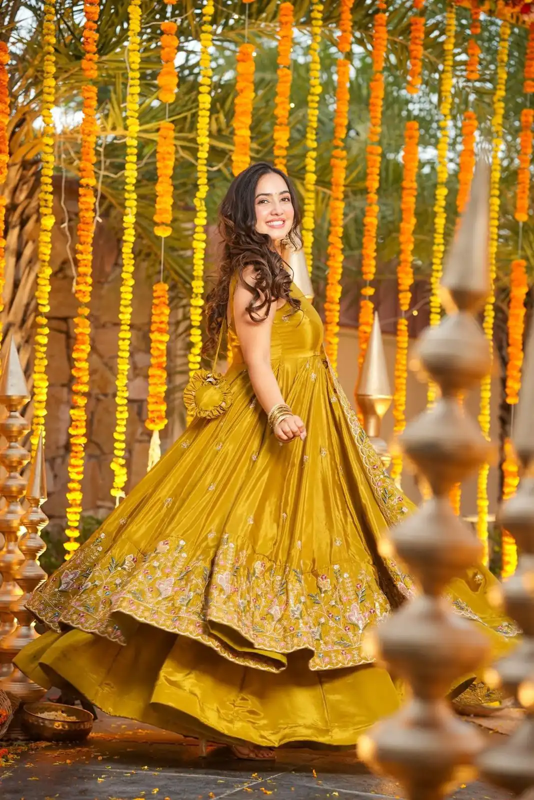 Mastered Natural Crap Silk Embroidery Work Anarkali Suit | Anarkali Suits, Bollywood Anarkali, Creative-Anarkali, Designer Anarkali, Embroidered Anarkali, Party Wear Anarkali