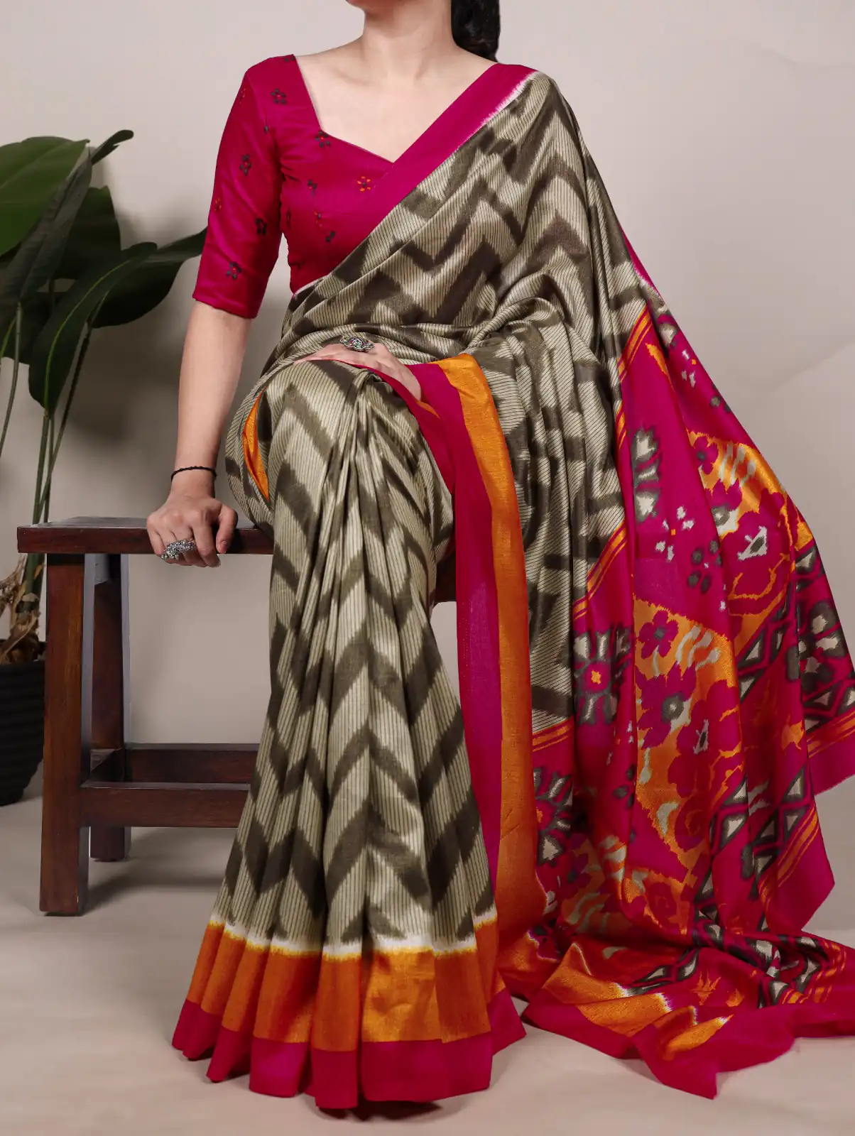 Mehandi Tasar Silk Saree | Sarees, Bollywood Sarees, Creative Sarees, Designer Sarees, Embroidered Sarees, Ethnic Saree, Modern Digital sarees, Party Wear Sarees