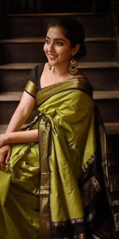 Mehndi Green Soft Silk Cloth Jacquard All Over Saree | Sarees, Bollywood Sarees, Creative Sarees, Designer Sarees, Embroidered Sarees, Ethnic Saree, Modern Digital sarees, Party Wear Sarees
