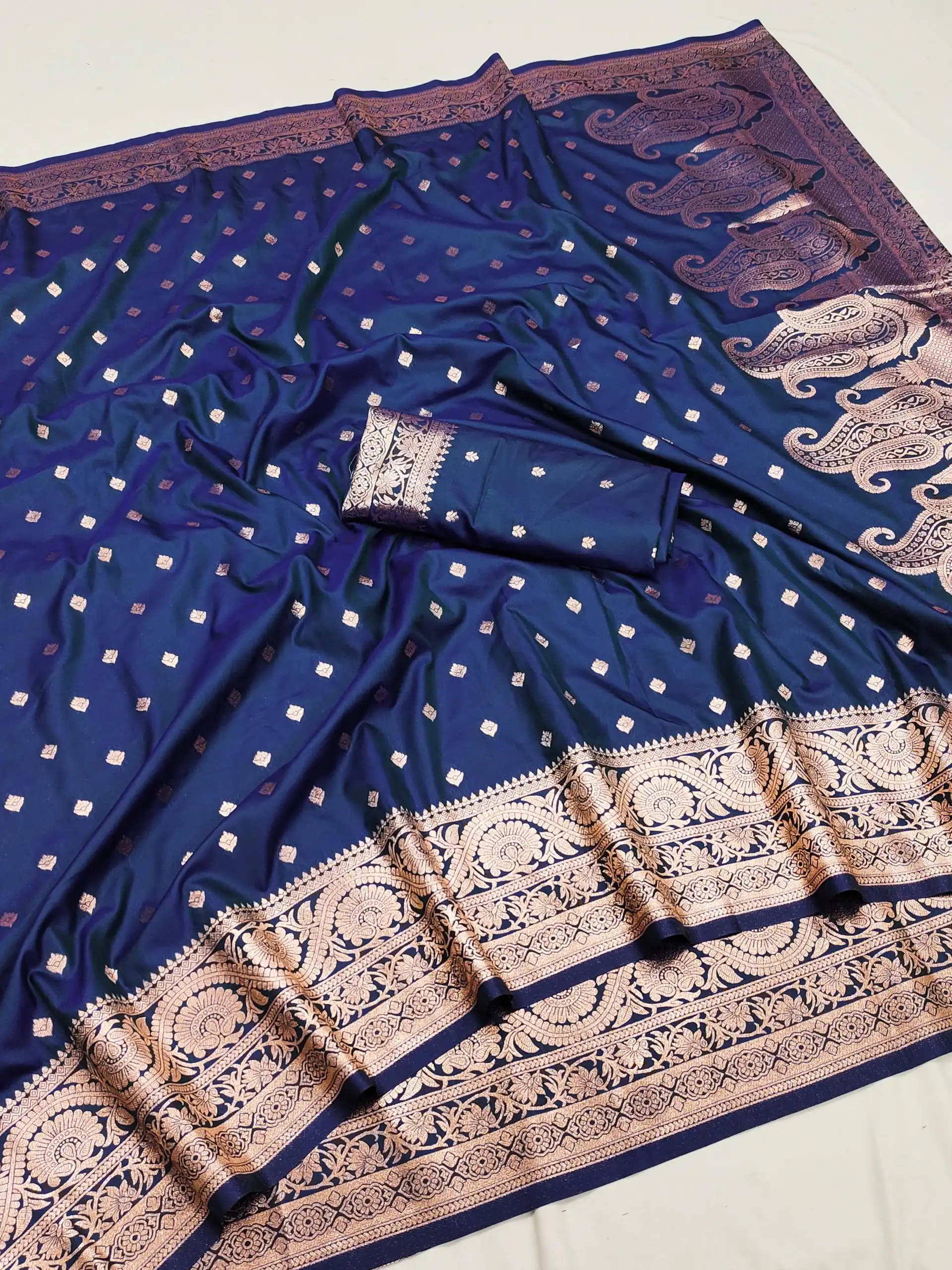 Navy Blue Soft Banarasi Silk Zari Lace Work Saree | Sarees, Bollywood Sarees, Creative Sarees, Designer Sarees, Embroidered Sarees, Ethnic Saree, Modern Digital sarees, Party Wear Sarees