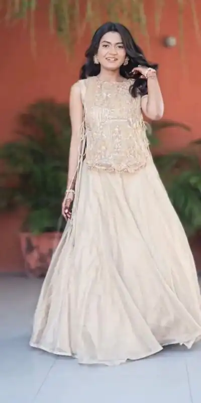 Off White Vichitra Silk Embroidery Work Lehenga Choli | Lehenga, Bollywood Lehenga, Creative Lehenga, Designer Lehenga, Embroidered Lehenga, Party Wear Lehenga