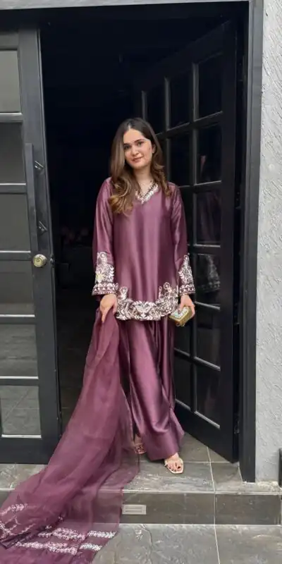Onion Natural Crep Silk Embroidery Salwar Suit | Jump Suits, Tops & Bottoms, Track Suits, Salwar suit, Casual Suits, Creative suits, Designer Suits, Palazzo Suits, Party Wear Suits, Patiala Suits, Straight Suits, Trendy Wear