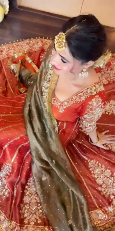 Orange JC Silk Embroidery Lace Work Gown | Gowns, Bollywood Gowns, Creative Gowns, Designer Gowns, Embroidered Gowns, Party Wear Gowns