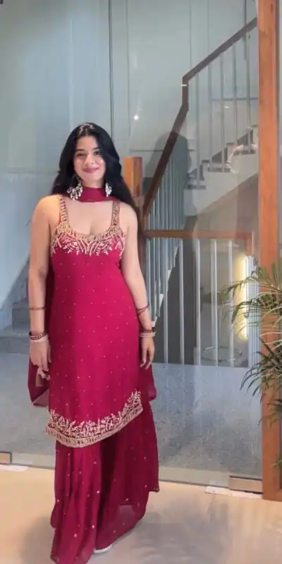 Pink Faux Georgette With Lace Work Salwar Suit | Jump Suits, Tops & Bottoms, Track Suits, Salwar suit, Casual Suits, Creative suits, Designer Suits, Palazzo Suits, Party Wear Suits, Patiala Suits, Straight Suits, Trendy Wear
