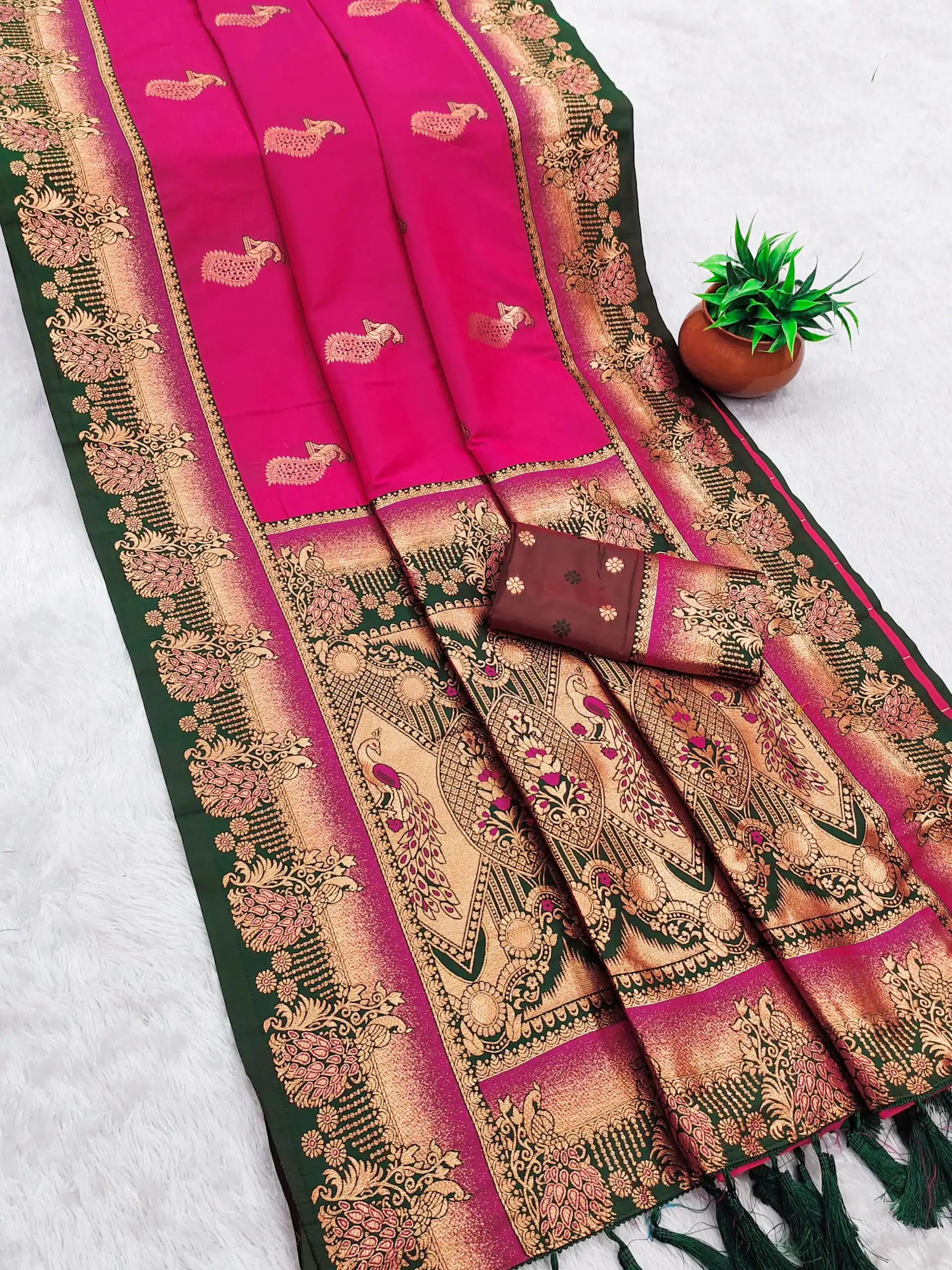 Pink Paithani Silk Zari Lace Work Saree | Sarees, Bollywood Sarees, Creative Sarees, Designer Sarees, Embroidered Sarees, Ethnic Saree, Modern Digital sarees, Party Wear Sarees