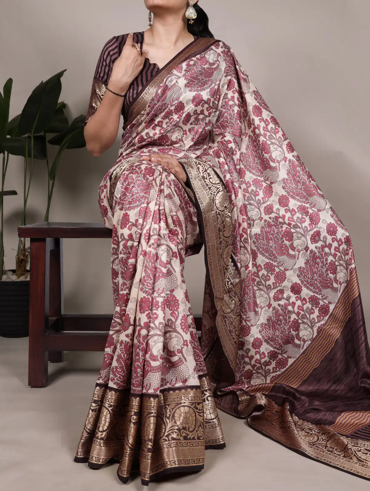 Pink Tasar Silk Lace Border Work Saree | Sarees, Bollywood Sarees, Creative Sarees, Designer Sarees, Embroidered Sarees, Ethnic Saree, Modern Digital sarees, Party Wear Sarees