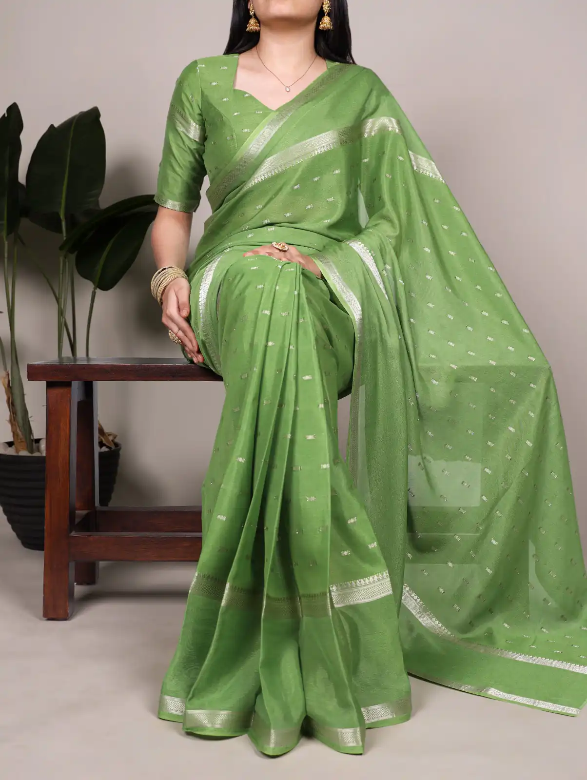 Pista Crepe Weaving Work Saree | Sarees, Bollywood Sarees, Creative Sarees, Designer Sarees, Embroidered Sarees, Ethnic Saree, Modern Digital sarees, Party Wear Sarees
