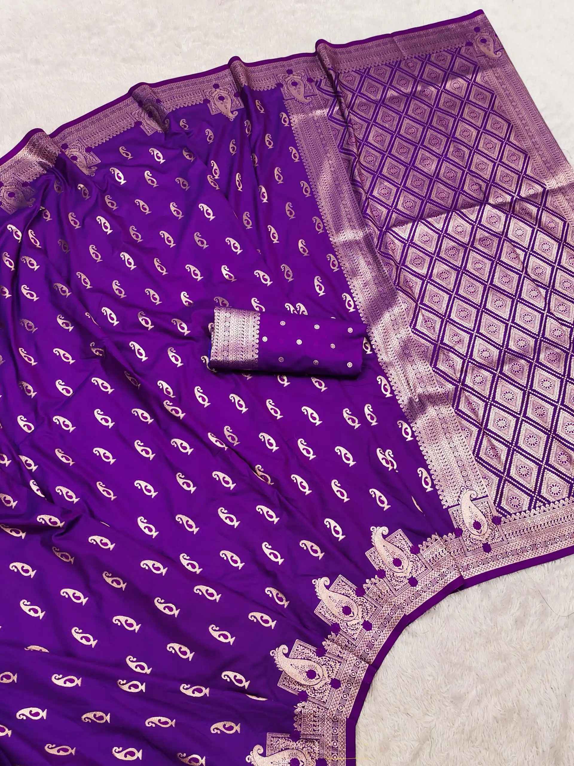 Purple Banarasi Silk Zari Weaving Saree | Sarees, Bollywood Sarees, Creative Sarees, Designer Sarees, Embroidered Sarees, Ethnic Saree, Modern Digital sarees, Party Wear Sarees