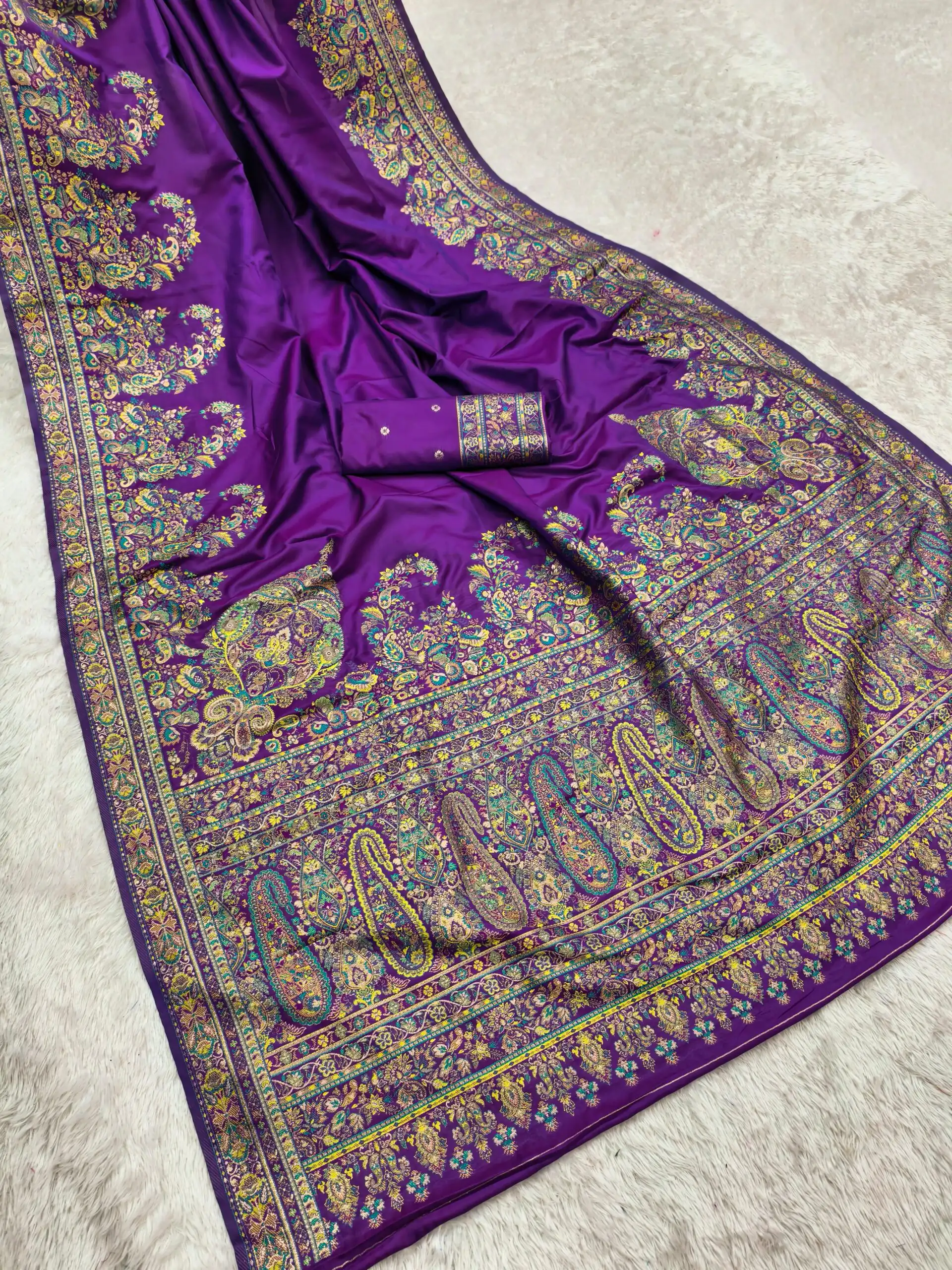 Purple Pashmina Silk Woven Motifs Saree | Sarees, Bollywood Sarees, Creative Sarees, Designer Sarees, Embroidered Sarees, Ethnic Saree, Modern Digital sarees, Party Wear Sarees