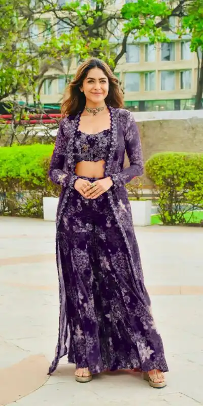 Purple Tubby Silk Digital Print Embroidery Salwar Suit | Jump Suits, Salwar suit, Casual Suits, Creative suits, Designer Suits, Palazzo Suits, Party Wear Suits, Patiala Suits, Straight Suits