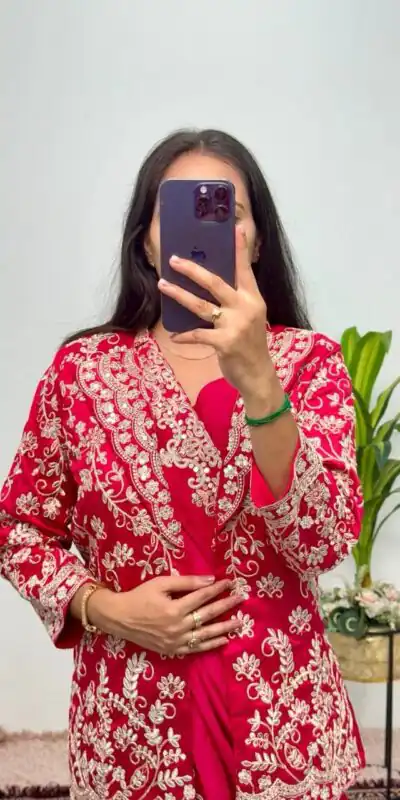 Red Chinon Work On Koti With Lace Border Saree | Sarees, Bollywood Sarees, Creative Sarees, Designer Sarees, Embroidered Sarees, Ethnic Saree, Modern Digital sarees, Party Wear Sarees