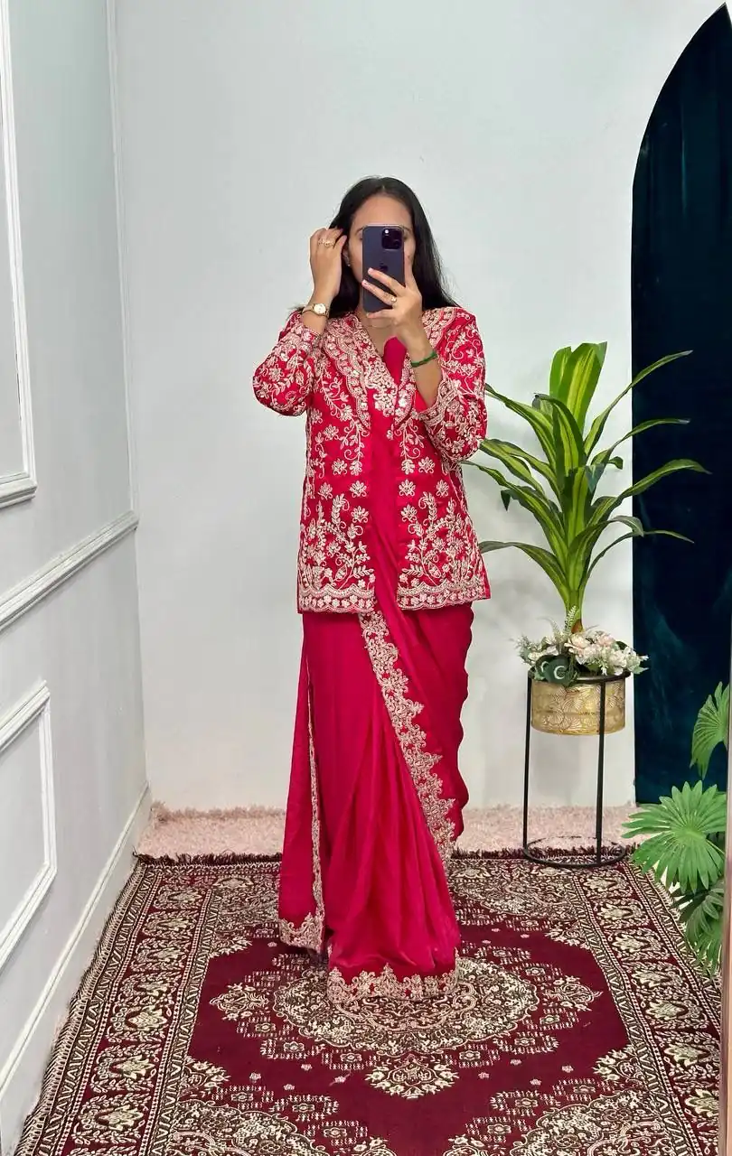 Red Chinon Work On Koti With Lace Border Saree | Sarees, Bollywood Sarees, Creative Sarees, Designer Sarees, Embroidered Sarees, Ethnic Saree, Modern Digital sarees, Party Wear Sarees