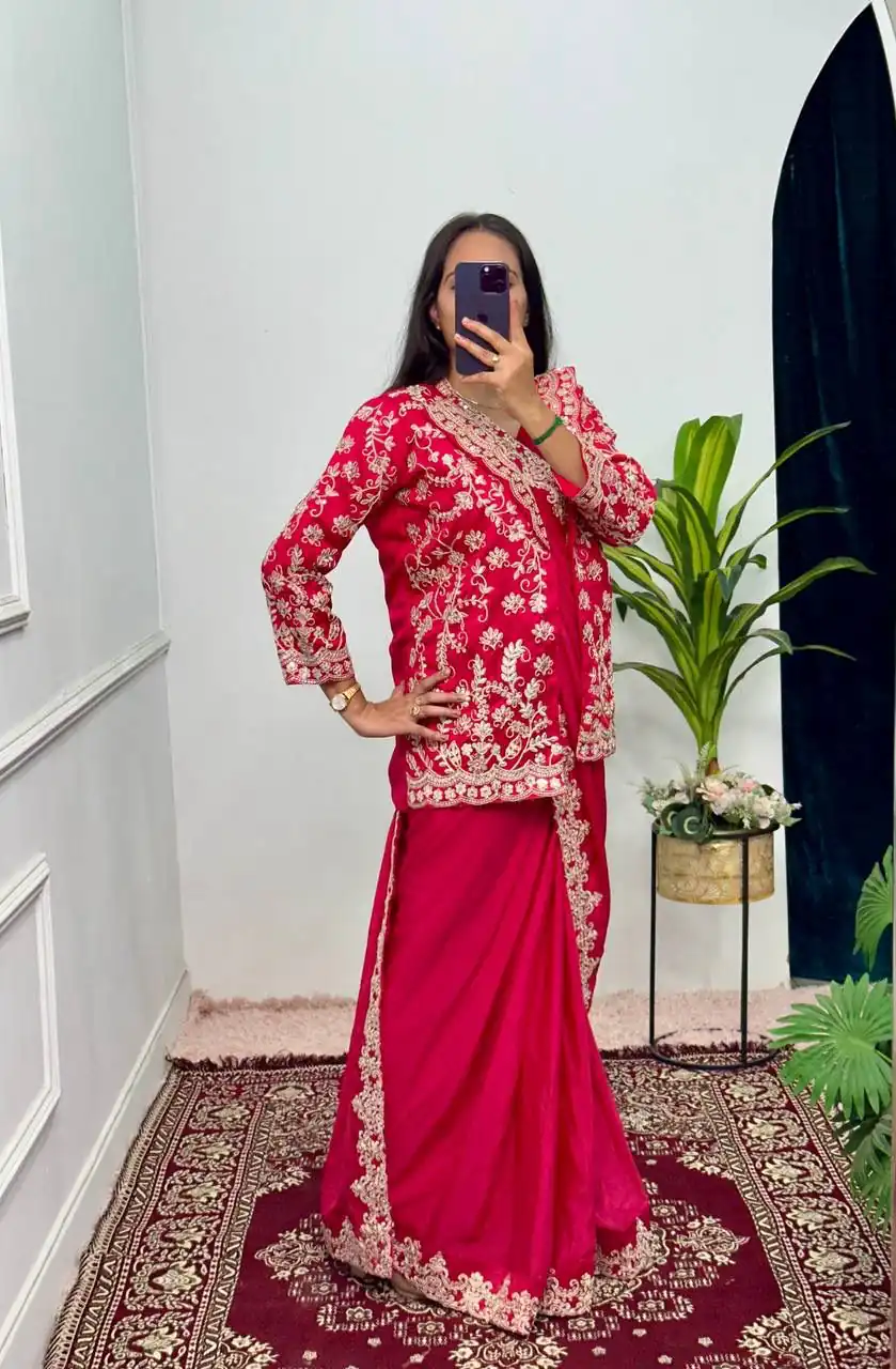 Red Chinon Work On Koti With Lace Border Saree | Sarees, Bollywood Sarees, Creative Sarees, Designer Sarees, Embroidered Sarees, Ethnic Saree, Modern Digital sarees, Party Wear Sarees