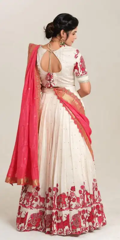 Red Cotton Print Lehenga Choli | Lehenga, Bollywood Lehenga, Creative Lehenga, Designer Lehenga, Embroidered Lehenga, Party Wear Lehenga