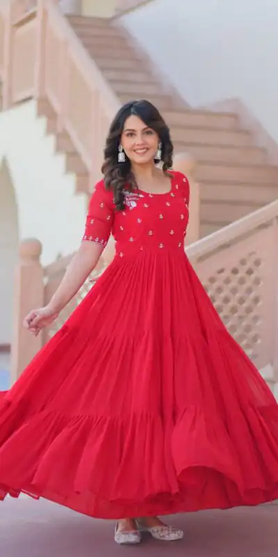 Red Faux Blooming Embroidery Bead Work Gown | Gowns, Bollywood Gowns, Creative Gowns, Designer Gowns, Embroidered Gowns, Party Wear Gowns