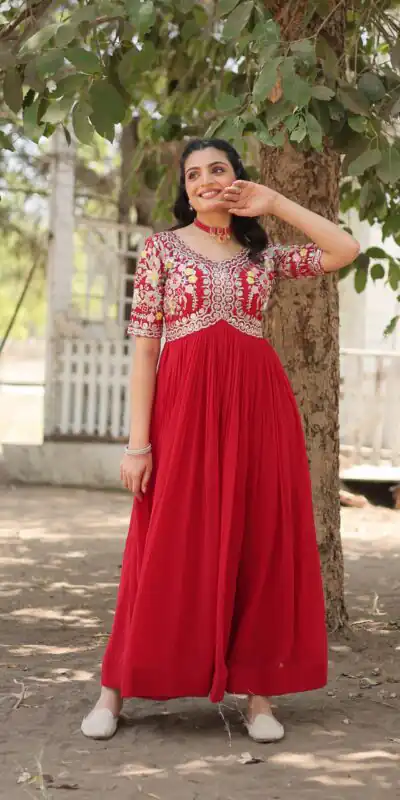 Red Faux Blooming Embroidery Zari Work Gown | Gowns, Bollywood Gowns, Creative Gowns, Designer Gowns, Embroidered Gowns, Party Wear Gowns