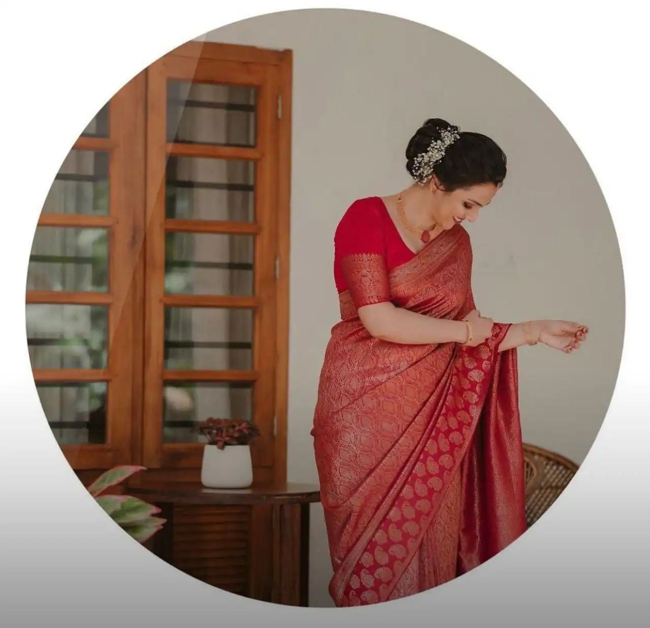 Red Lichi Silk Jacquard Lace Saree | Sarees, Bollywood Sarees, Creative Sarees, Designer Sarees, Embroidered Sarees, Ethnic Saree, Modern Digital sarees, Party Wear Sarees