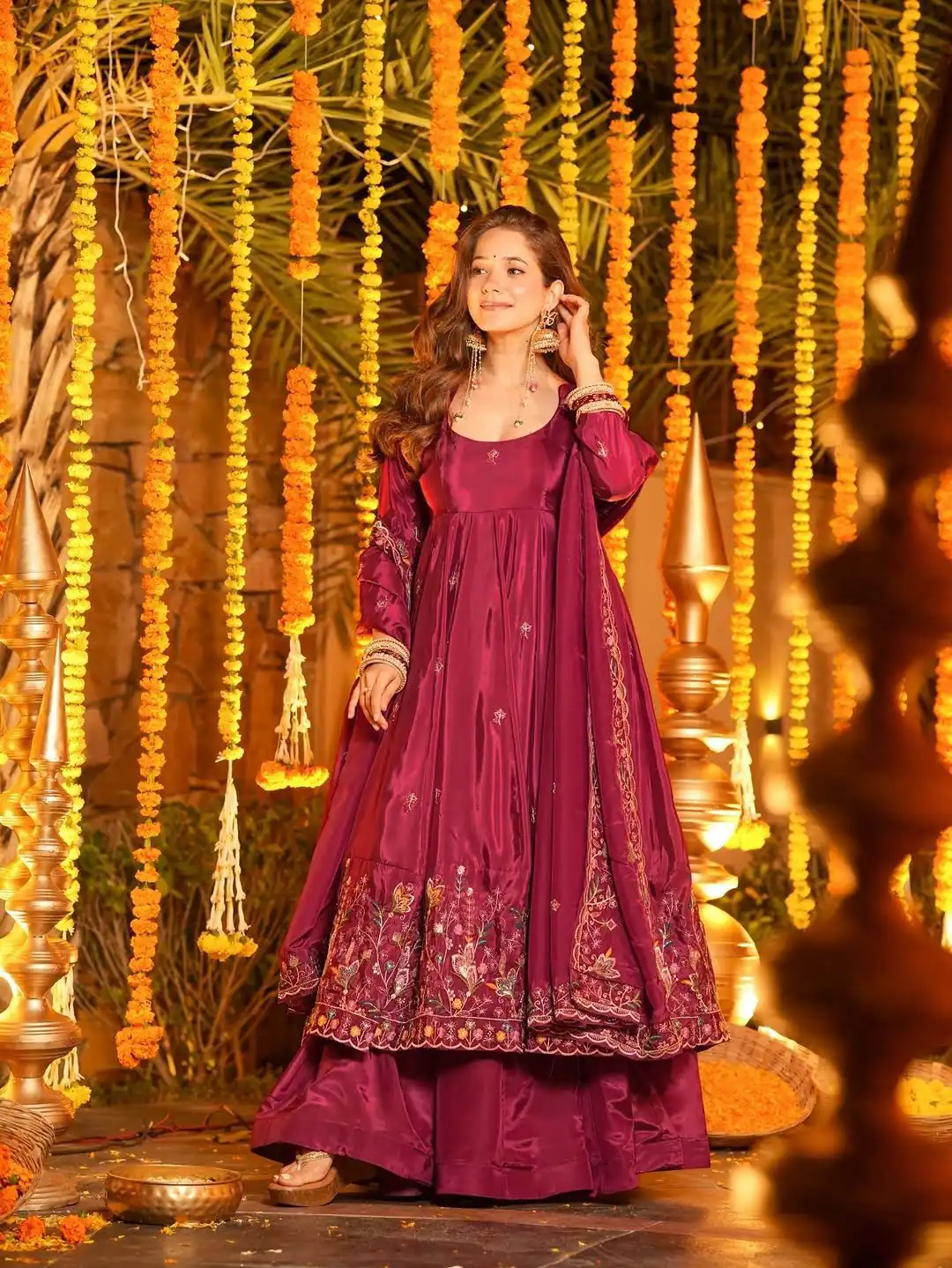 Red Natural Crap Silk Embroidery Work Anarkali Suit | Anarkali Suits, Bollywood Anarkali, Creative-Anarkali, Designer Anarkali, Embroidered Anarkali, Party Wear Anarkali