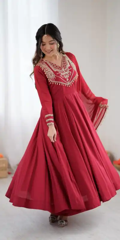 Red Roman Silk Lace Work Border Gown | Gowns, Bollywood Gowns, Creative Gowns, Designer Gowns, Embroidered Gowns, Party Wear Gowns