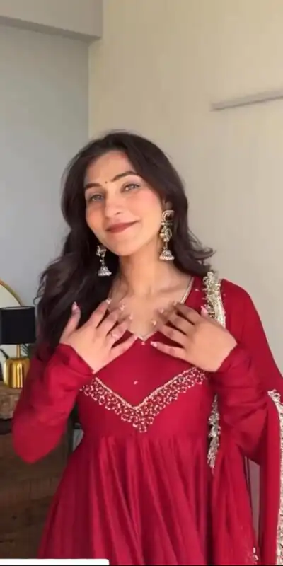 Red Star Georgette Embroidery Work Anarkali Gown | Gowns, Bollywood Gowns, Creative Gowns, Designer Gowns, Embroidered Gowns, Party Wear Gowns