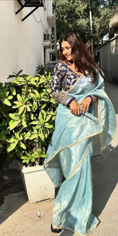Sky Blue Tissue Crush Silk Fabric With Fancy Lace Saree | Sarees, Bollywood Sarees, Creative Sarees, Designer Sarees, Embroidered Sarees, Ethnic Saree, Modern Digital sarees, Party Wear Sarees