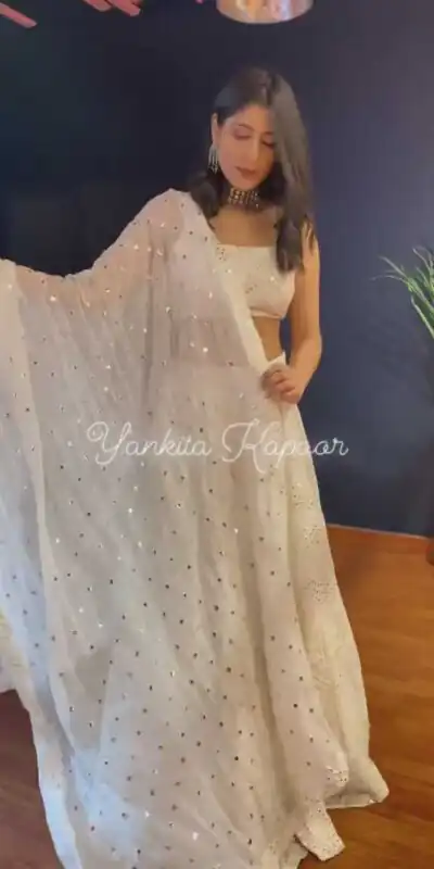 Stylish White Wedding Bridal Lehenga Choli | Lehenga, Bollywood Lehenga, Creative Lehenga, Designer Lehenga, Embroidered Lehenga, Party Wear Lehenga