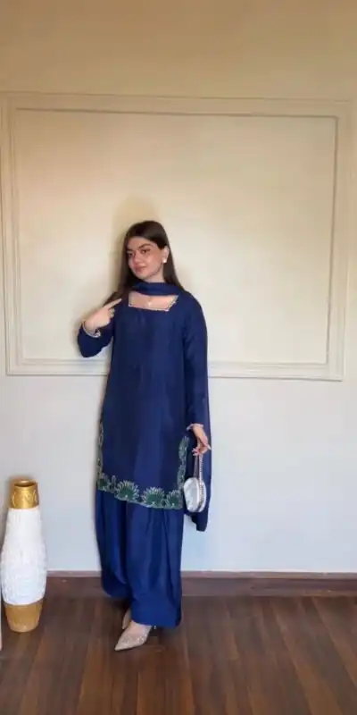 KD 1620 Blue American Silk Salwar Suit Perfect for Wedding, Party, Onam, Family Gatherings, Baisakhi – . Affordable Price ₹1849. Delivery 4-6 Working Days | Jump Suits, Salwar suit, Casual Suits, Creative suits, Designer Suits, Palazzo Suits, Party Wear Suits, Patiala Suits, Straight Suits