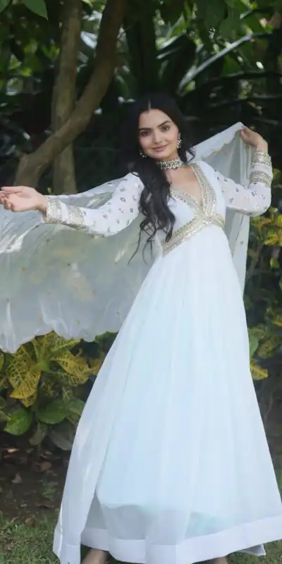 White Faux Blooming Zari Embroidery Work Gown | Gowns, Bollywood Gowns, Creative Gowns, Designer Gowns, Embroidered Gowns, Party Wear Gowns