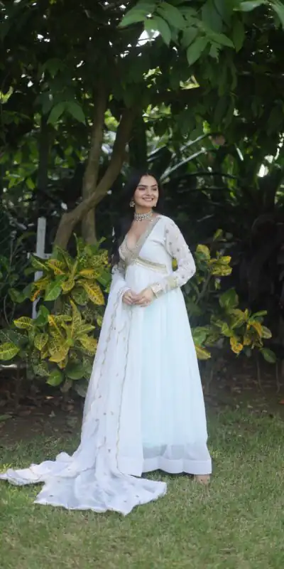 White Faux Blooming Zari Embroidery Work Gown | Gowns, Bollywood Gowns, Creative Gowns, Designer Gowns, Embroidered Gowns, Party Wear Gowns