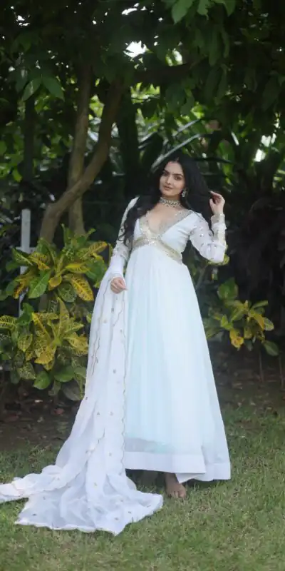 White Faux Blooming Zari Embroidery Work Gown | Gowns, Bollywood Gowns, Creative Gowns, Designer Gowns, Embroidered Gowns, Party Wear Gowns
