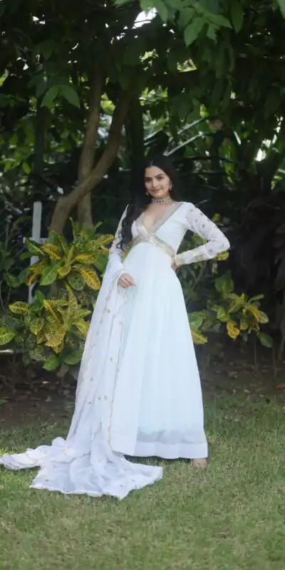 White Faux Blooming Zari Embroidery Work Gown | Gowns, Bollywood Gowns, Creative Gowns, Designer Gowns, Embroidered Gowns, Party Wear Gowns