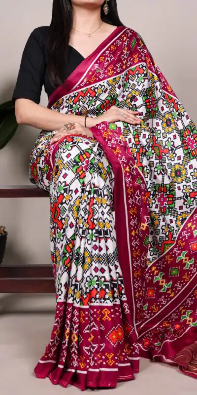 White Gaji Silk Patola Print Lagadi Patta Saree | Sarees, Bollywood Sarees, Creative Sarees, Designer Sarees, Embroidered Sarees, Ethnic Saree, Modern Digital sarees, Party Wear Sarees
