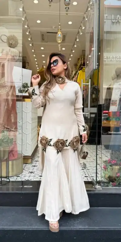 VLM 344 White French Crep Silk Salwar Suit Perfect for Wedding, Party, Engagement, Baisakhi, Pongal – . Special Price ₹2199. Delivery 4-6 Working Days | Jump Suits, Salwar suit, Casual Suits, Creative suits, Designer Suits, Palazzo Suits, Party Wear Suits, Patiala Suits, Straight Suits