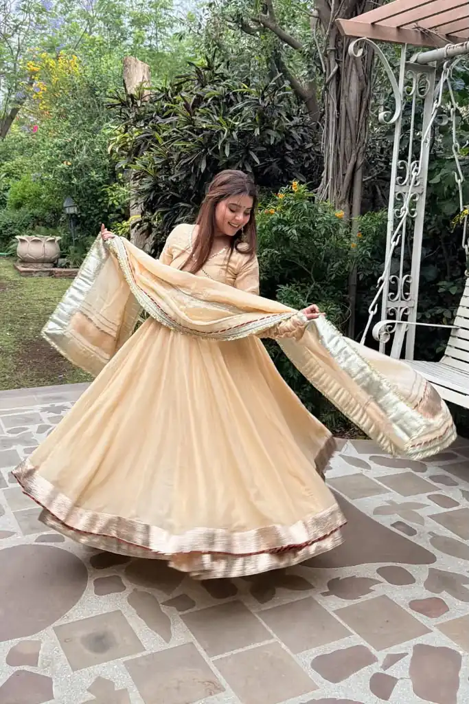 RTC 6048 Cream Tabby Organza Silk Gown with Hand Work & Mirror Work. Special Price ₹2549. Delivery 4-6 Working Days. Shop now. | Gowns, Bollywood Gowns, Creative Gowns, Designer Gowns, Embroidered Gowns, Party Wear Gowns