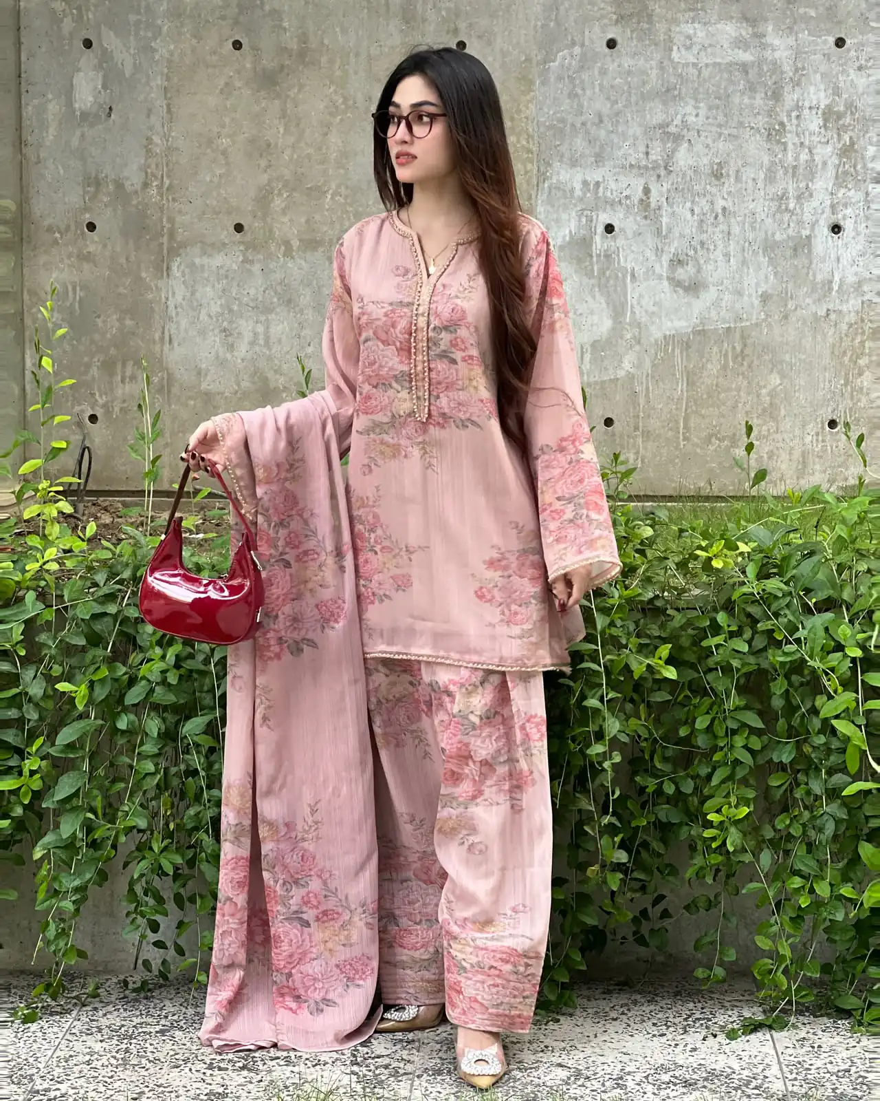 JF 008 Light Pink Colour Digital Print Salwar Suit in Black Faux Georgette. Now at just ₹2149. Delivery 4-6 Working Days. Shop now. | Jump Suits, Salwar suit, Casual Suits, Creative suits, Designer Suits, Palazzo Suits, Party Wear Suits, Patiala Suits, Straight Suits