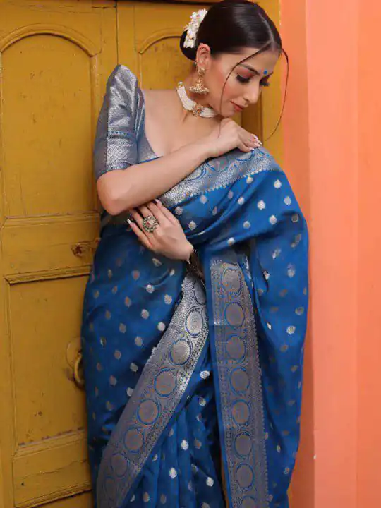 KP 7000 Navy Blue Soft Lichi Silk Cloth Saree Perfect for Wedding, Party, Family Gatherings, Sangeet, Ethnic Day – Festive Deal ₹1549. Delivery 4-6 Working | Sarees, Bollywood Sarees, Creative Sarees, Designer Sarees, Embroidered Sarees, Ethnic Saree, Modern Digital sarees, Party Wear Sarees