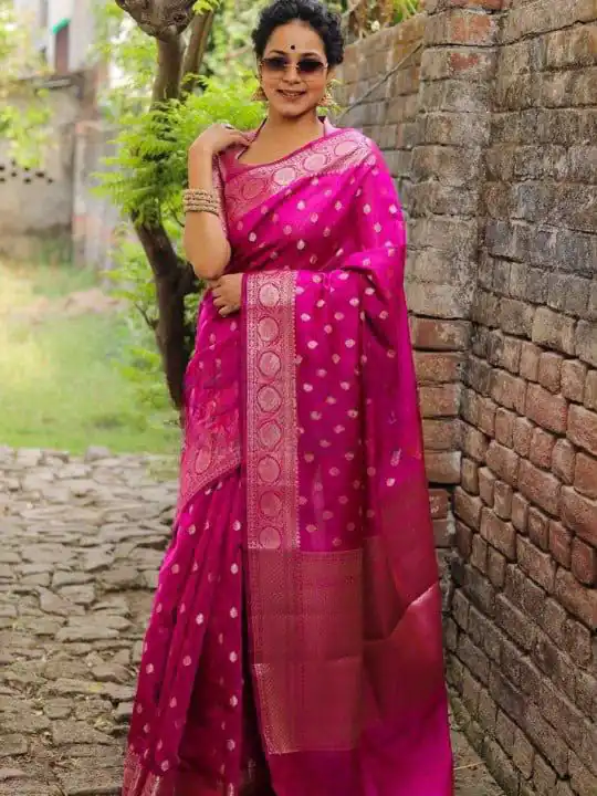 KP 7000 Pink Soft Lichi Silk Cloth Saree Perfect for Wedding, Party, Family Gatherings, Sangeet, Ethnic Day – . Festive Deal ₹1549. Delivery 4-6 Working | Sarees, Bollywood Sarees, Creative Sarees, Designer Sarees, Embroidered Sarees, Ethnic Saree, Modern Digital sarees, Party Wear Sarees