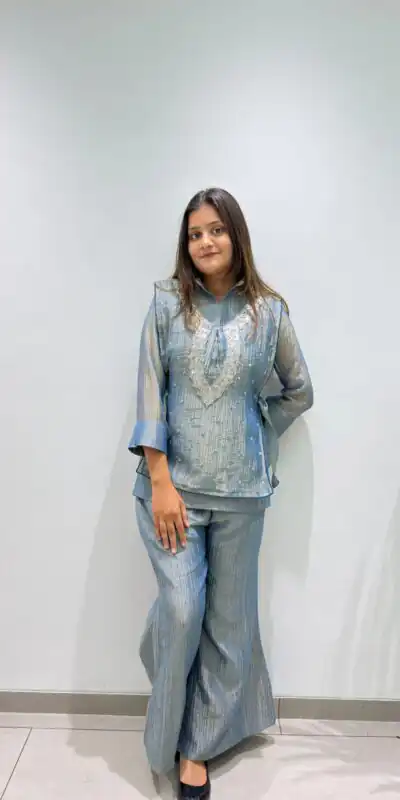 BE 493 Blue Colour | Brown Salsa Silk Kurti with Hand Work. Get it for ₹2199. Delivery 4-6 Working Days. Online Shop now. | Kurti, Bollywood Kurti, Creative Kurtis, Designer Kurti, Party Wear Kurti, Selfie Kurti