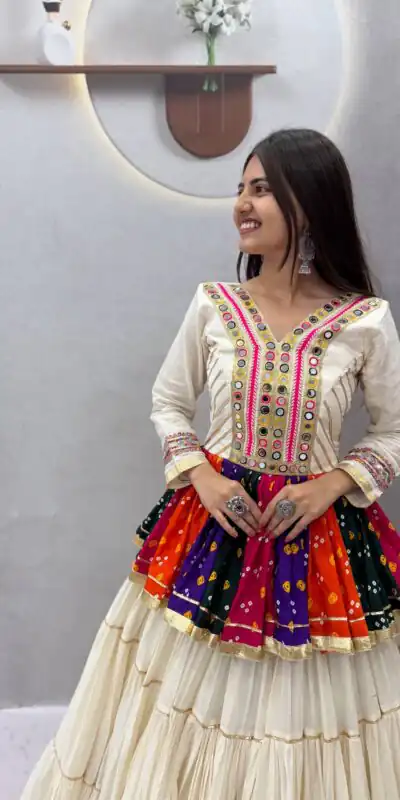 PC 600 White in Pure Cotton Mirror Work & Gamthi Work Lehenga Choli . Exclusive Offer ₹3049. Delivery 4-6 Working Days. Shop now. | Lehenga, Bollywood Lehenga, Creative Lehenga, Designer Lehenga, Embroidered Lehenga, Party Wear Lehenga