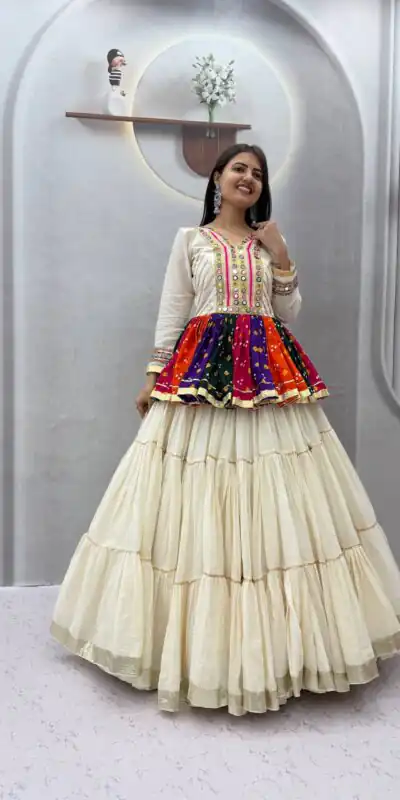 PC 600 White in Pure Cotton Mirror Work & Gamthi Work Lehenga Choli . Exclusive Offer ₹3049. Delivery 4-6 Working Days. Shop now. | Lehenga, Bollywood Lehenga, Creative Lehenga, Designer Lehenga, Embroidered Lehenga, Party Wear Lehenga