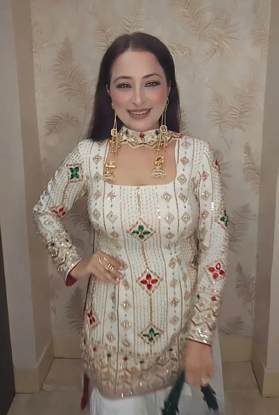 VLM 352 White Color Chinon Silk Embroidery Work Salwar Suit . Get it for ₹2399. Delivery 4-6 Working Days. Online Shop now. | Jump Suits, Salwar suit, Casual Suits, Creative suits, Designer Suits, Palazzo Suits, Party Wear Suits, Patiala Suits, Straight Suits