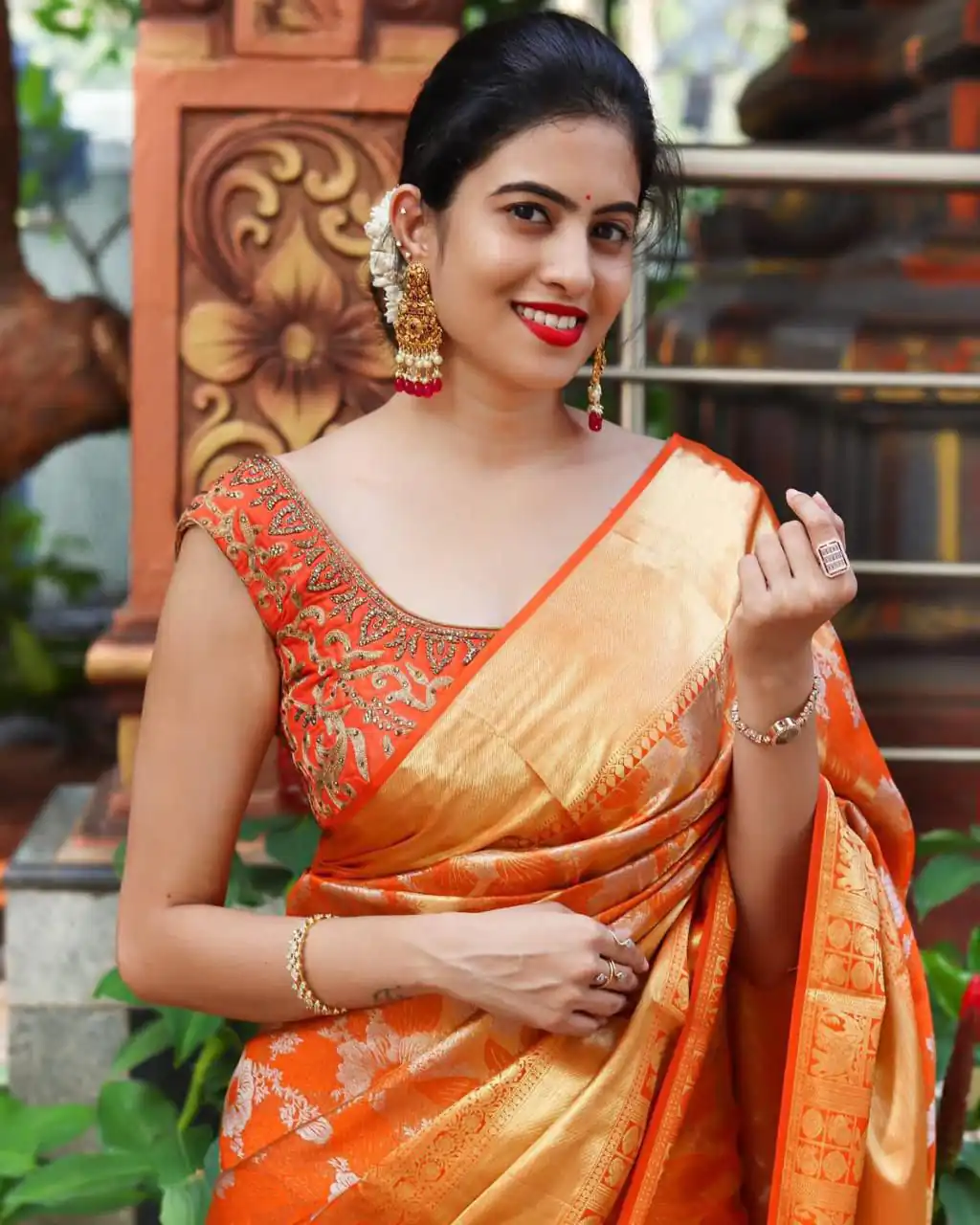 Fancy Rust Soft Lichi Silk With Jacquard Saree - Image 3