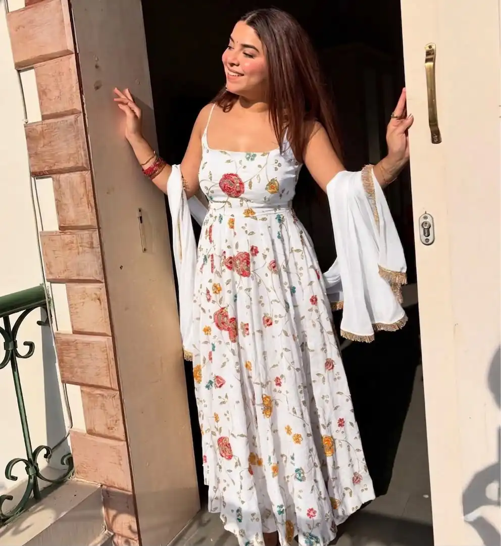 Lovely White Crushi Silk Hand Embroidery Work Anarkali Suit - Image 2