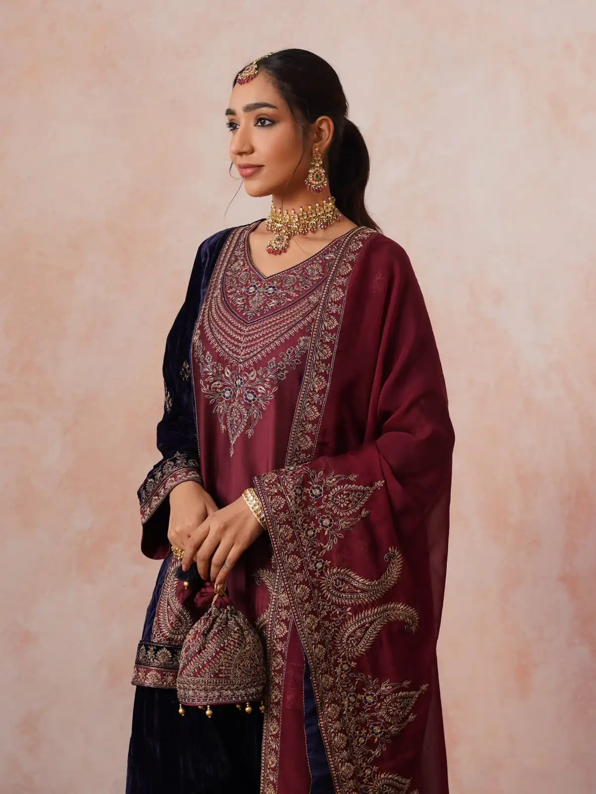Super Blue Velvet Embroidery Work Salwar Suit - Image 2