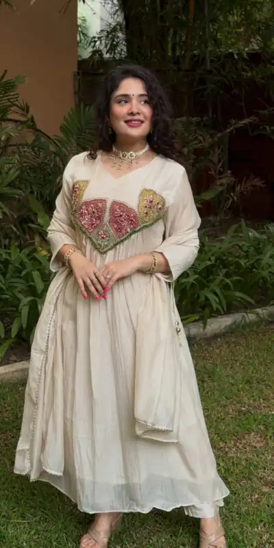WW 1288 White Mal Chanderi Salwar Suit Perfect for Wedding, Party, Baisakhi, Housewarming, Sangeet – Introductory Price ₹2399. Delivery 4-6 Working D | Jump Suits, Salwar suit, Casual Suits, Creative suits, Designer Suits, Palazzo Suits, Party Wear Suits, Patiala Suits, Straight Suits